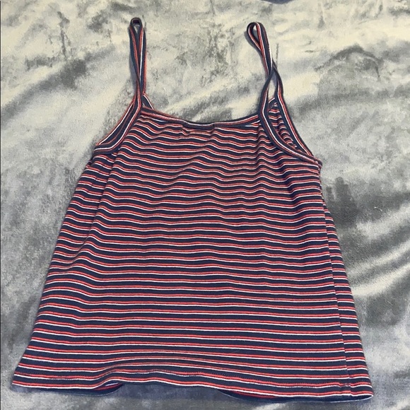 Top - Picture 2 of 2